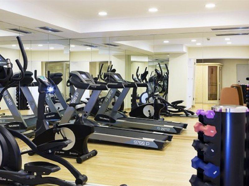 Taximtown Hotel Istanbul Bagian luar foto